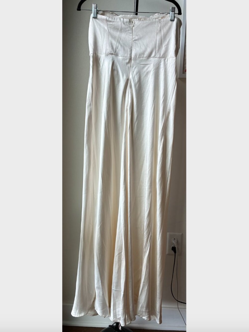 Selfie Leslie NWT Yvette Wrap Neckline Midi Dress in Oyster - XXL - Picture 6 of 16